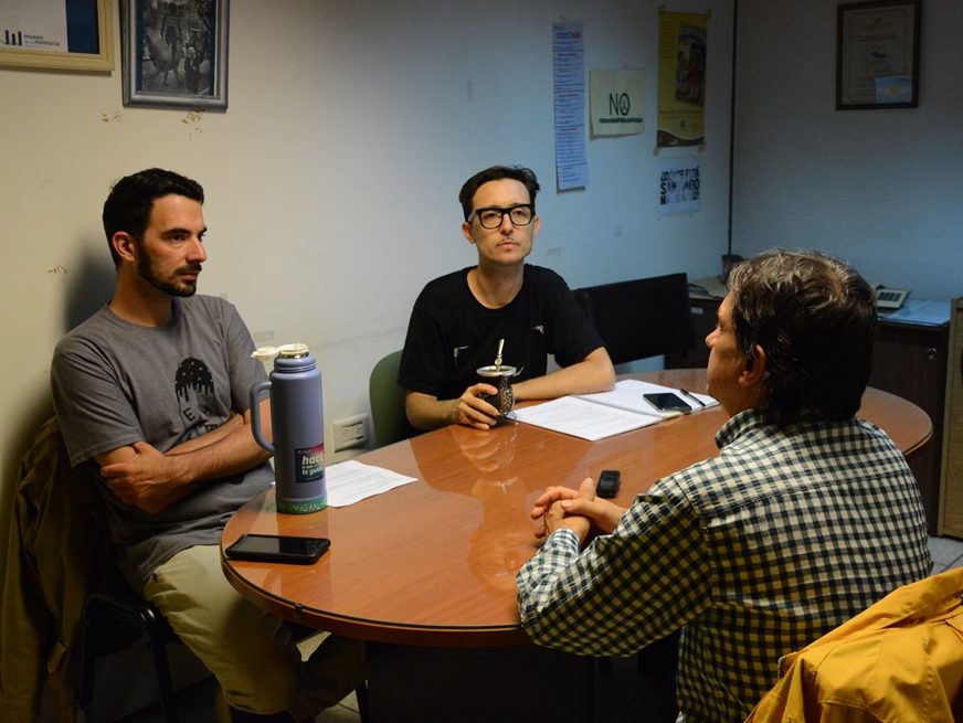 Román Mayorá: “Cómo se desarrolla la actividad musical en Paraná no estaba aún estudiado”