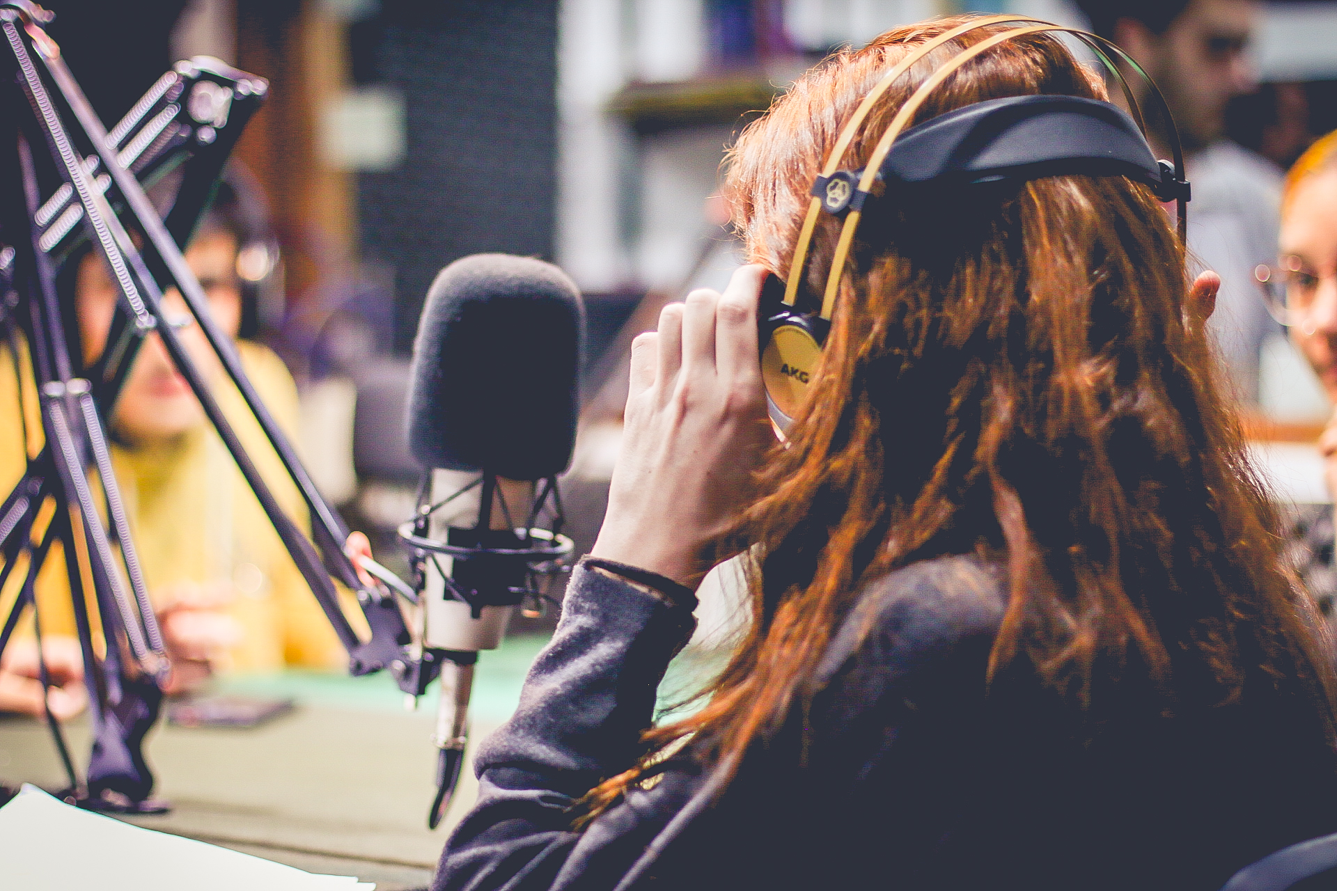 Estudiantes de Comunicación realizaron una experiencia de radio en vivo en FM Barriletes