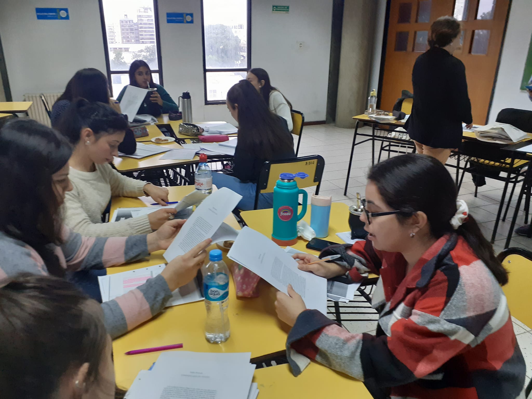 Estudiantes de Didáctica III participan de ensayos colectivos sobre planificación didáctica