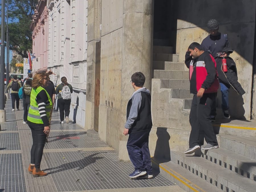 Se realizará un simulacro de evacuación en la FCEDU