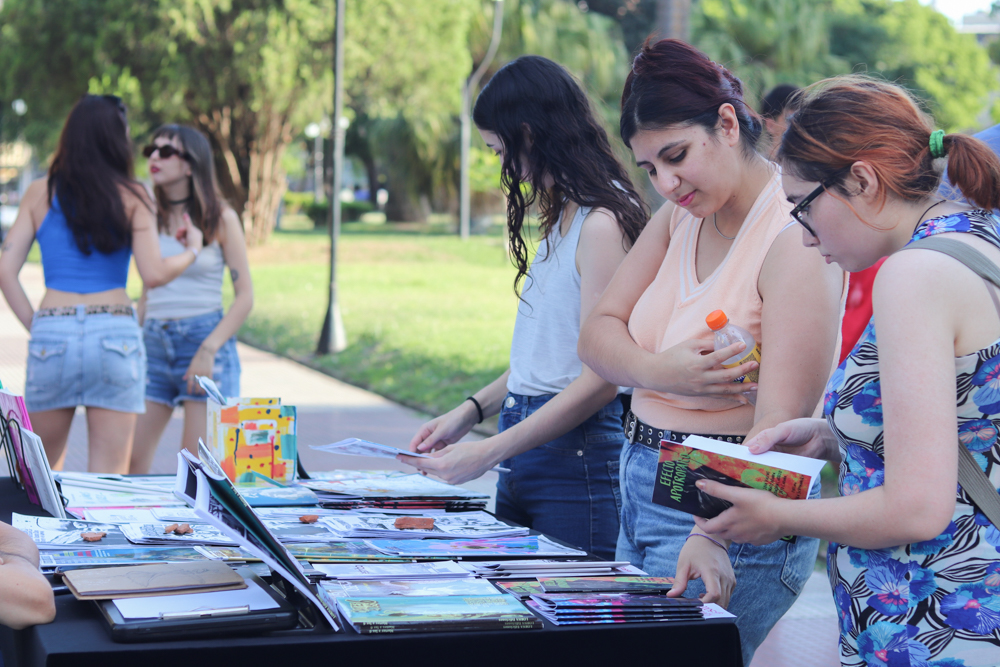 La FCEDU celebró la Festiferia: comunicación de acá