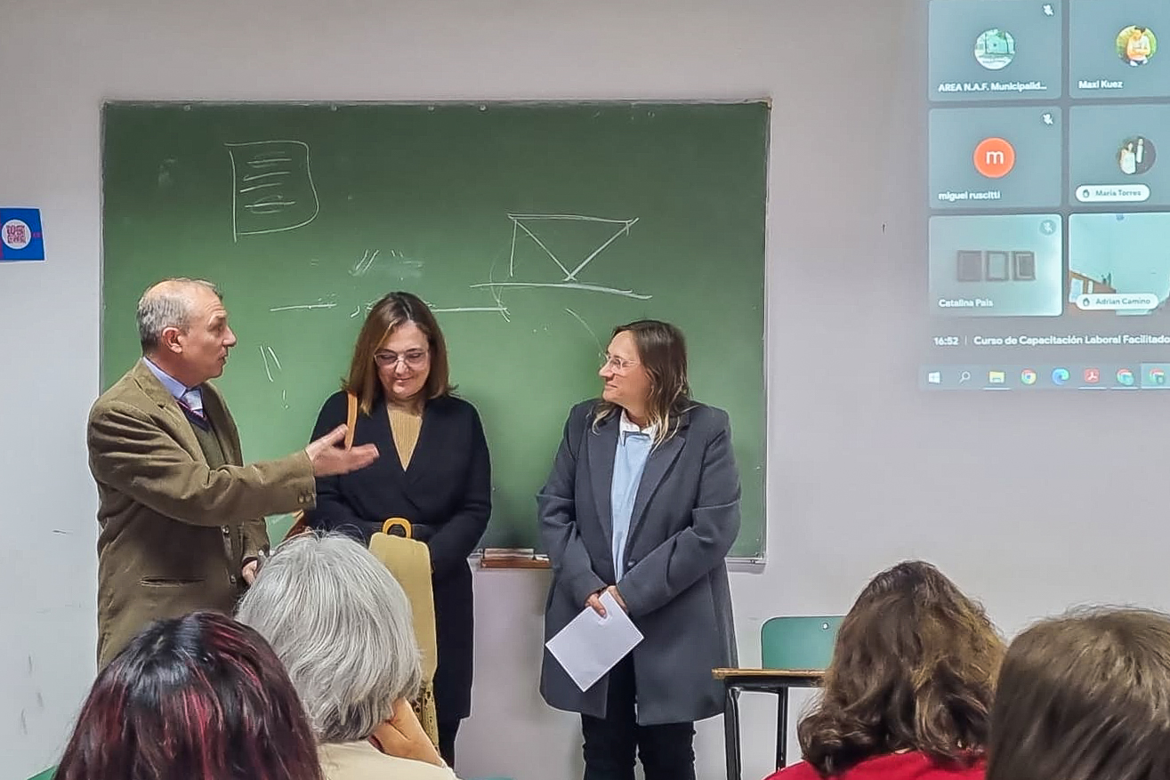 Educación y personas mayores: Entre Ríos y Santa Fe se capacitan en la FCEDU