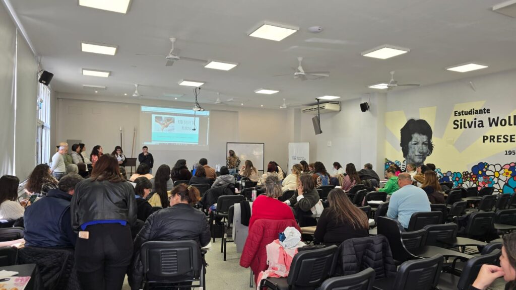 La FCEDU se hace presente en el 1º Congreso Regional de Gestión Comunitaria: Redes en acción