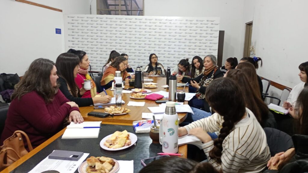 Se realizó un encuentro de la cátedra Prácticas Políticas y Sociales del Planeamiento de la Educación