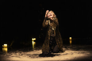 Aviso de suspensión de la actividad con Iben Nagel Rasmussen en la FCEDU