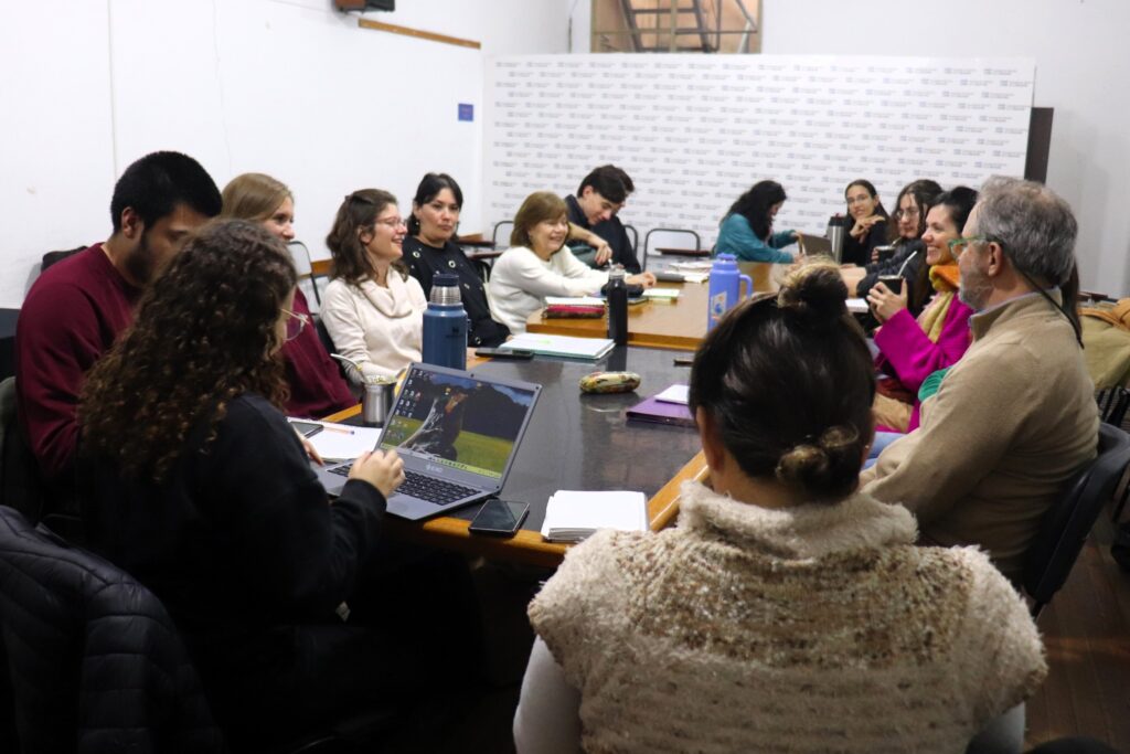 Convocatoria a la edición especial «Las voces de la sensibilidad» para El Cardo N° 22