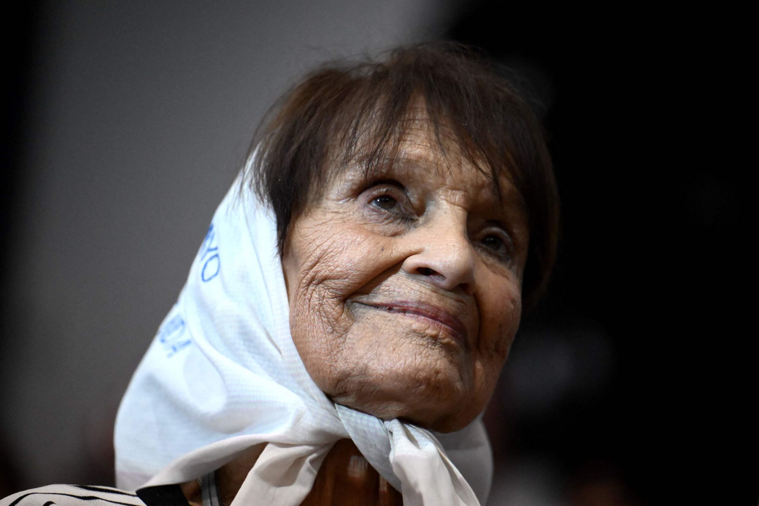 La Facultad despide a Taty Almeida, Madre de Plaza de Mayo