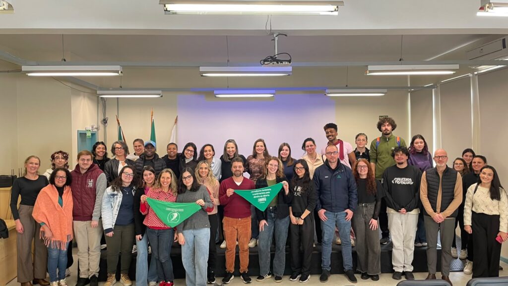 Internacionalización: una docente de la FCEDU brindó una clase magistral en la Universidad Federal de Santa Maria