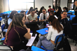 Convocatorias a becas de formación en la FCEDU