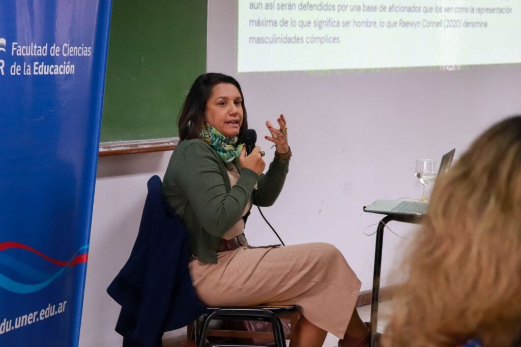 La FCEDU recibirá a una docente de Brasil para desarrollar actividades académicas sobre consumos culturales y gestión cultural